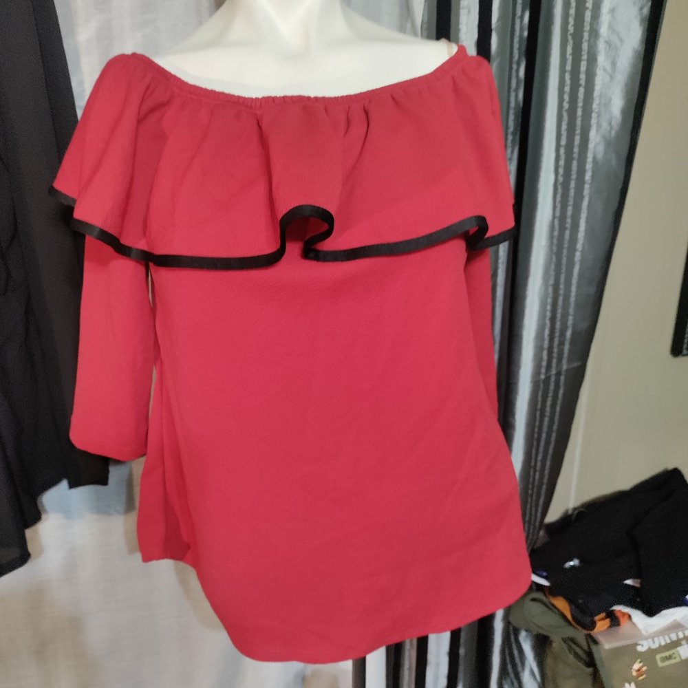 Lexington Ave - Soft and Comfy Business Casual Blouse